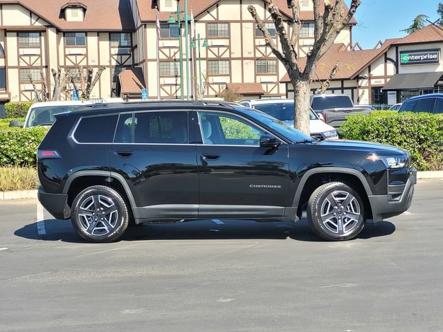 New 2026 Jeep Cherokee Laredo image 3