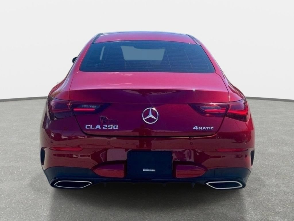 Used 2024 Mercedes-Benz CLA 250 4MATIC image 4