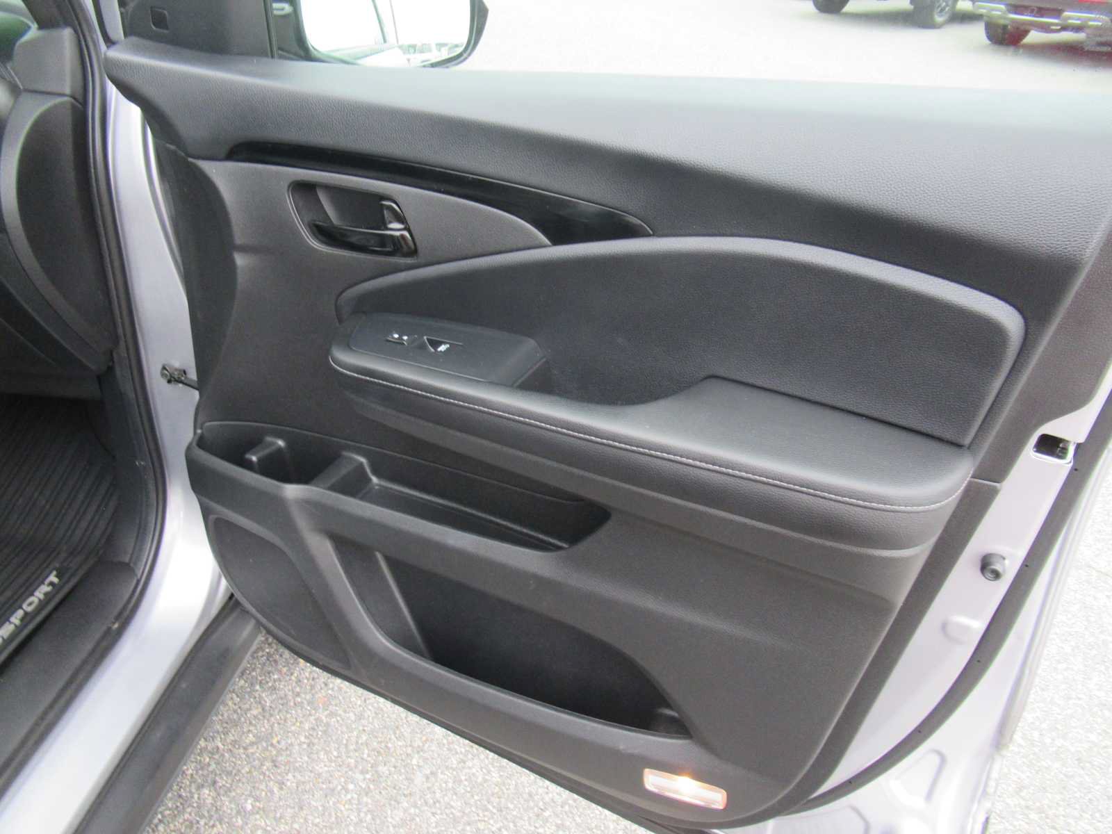 Used 2022 Honda Passport Elite image 26