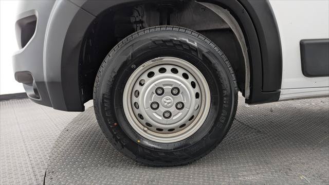 Used 2024 RAM ProMaster 2500 w/ Convenience Group FWD image 27