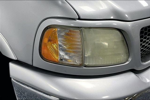 Used 2003 Ford F150 XLT AWD/4WD image 25