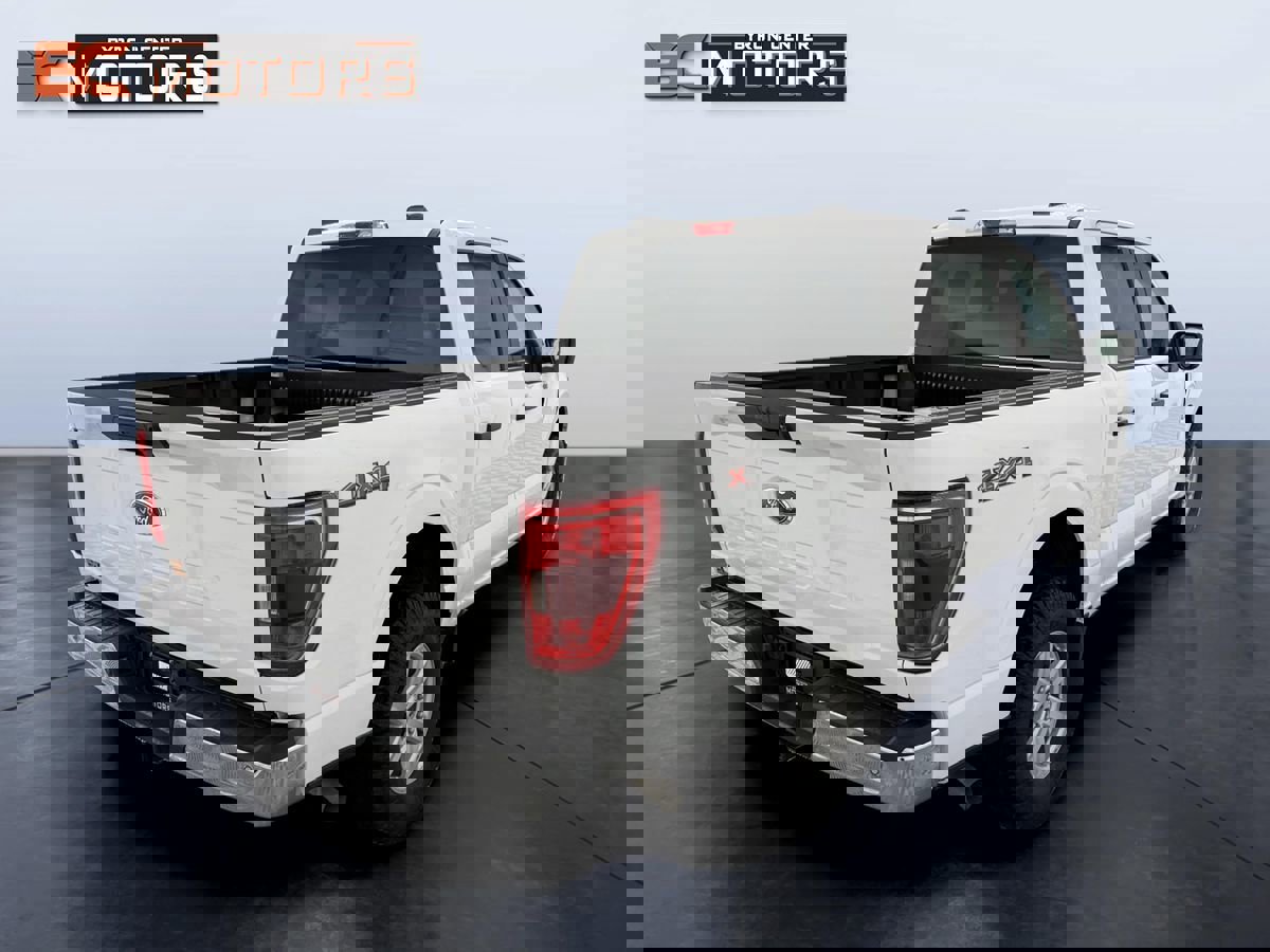 Used 2022 Ford F150 XLT w/ Trailer Tow Package image 6