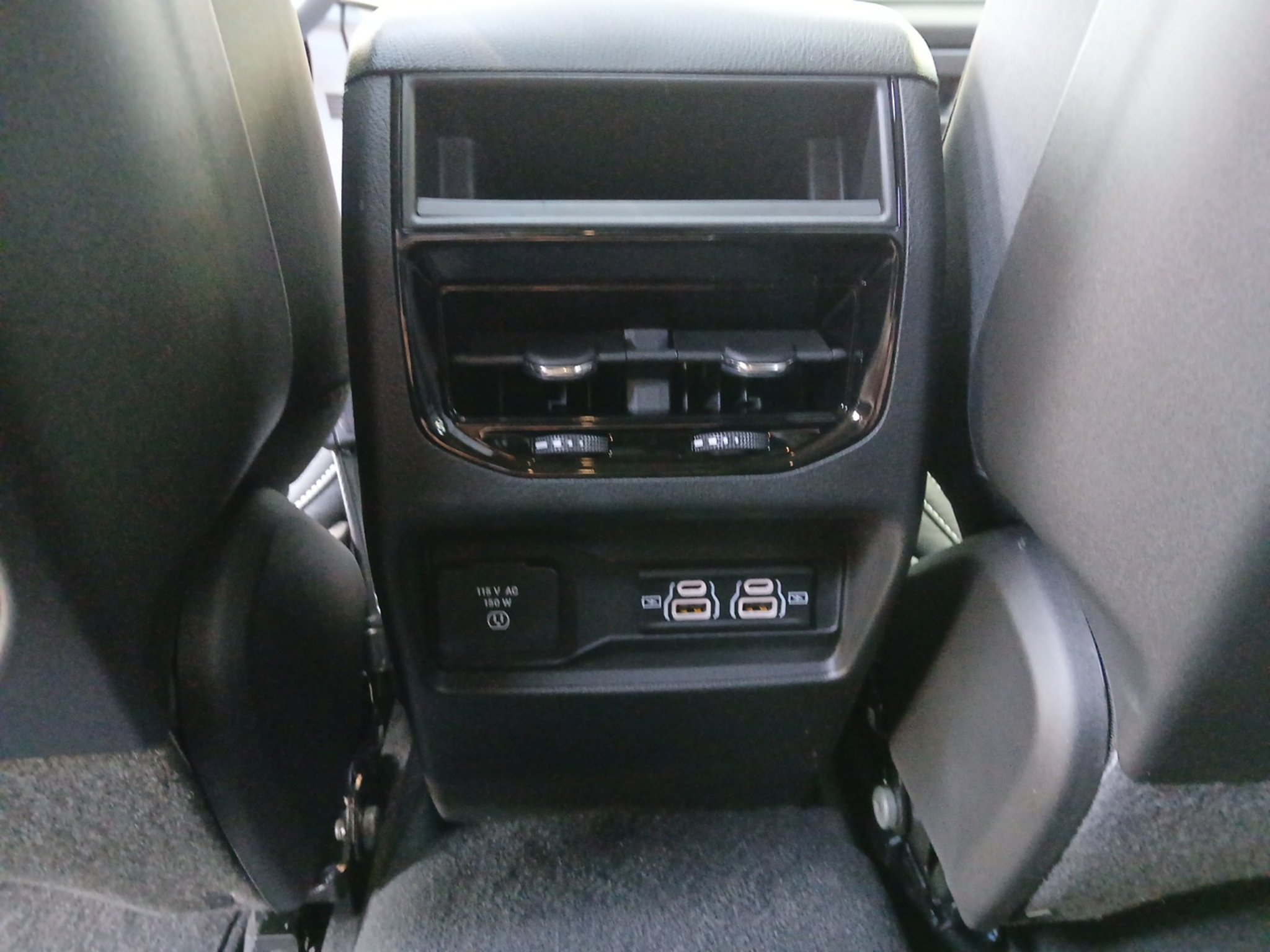 New 2027 Jeep Grand Cherokee Laredo X RWD image 49