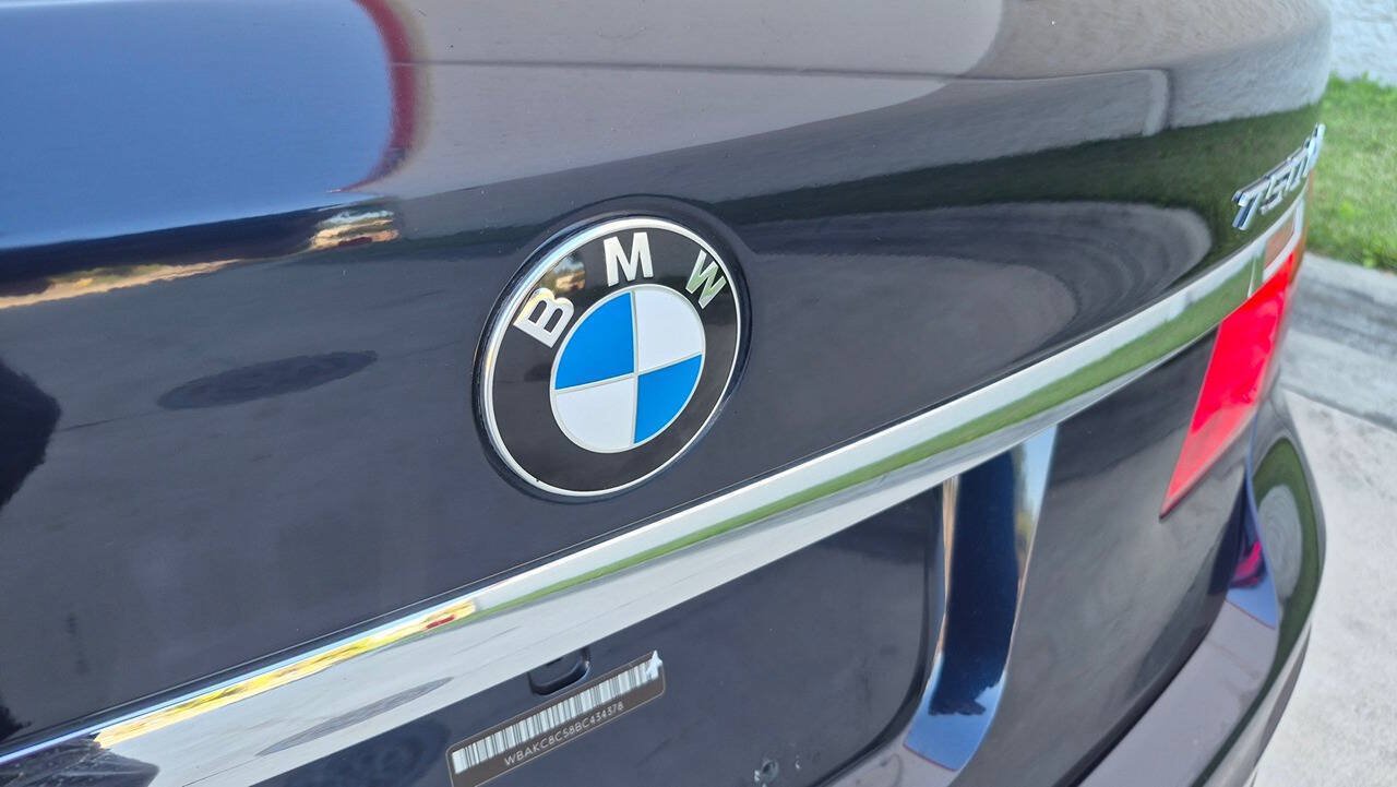 Used 2011 BMW 750Li xDrive AWD/4WD image 16