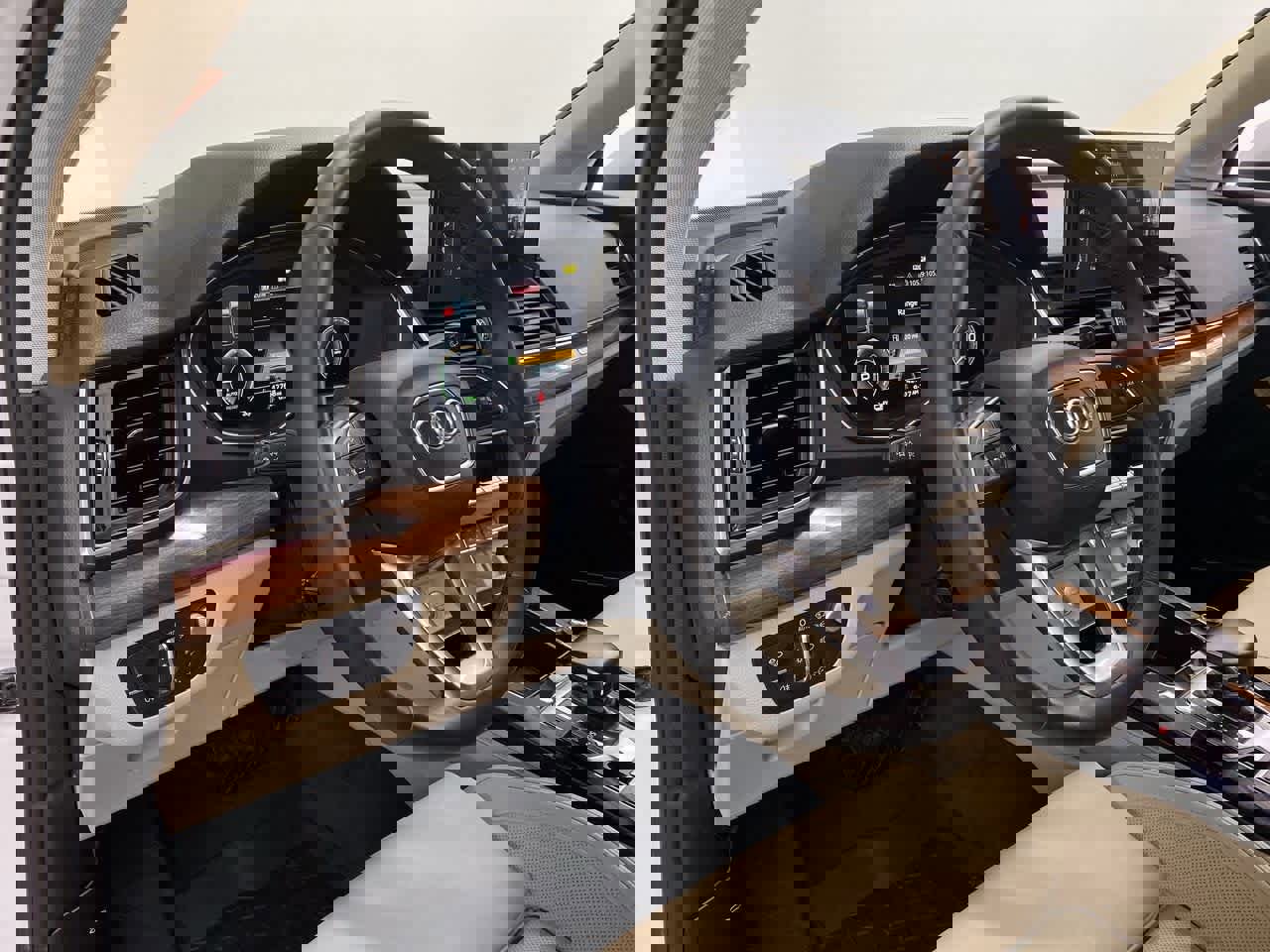 Used 2022 Audi Q5 e Prestige image 2