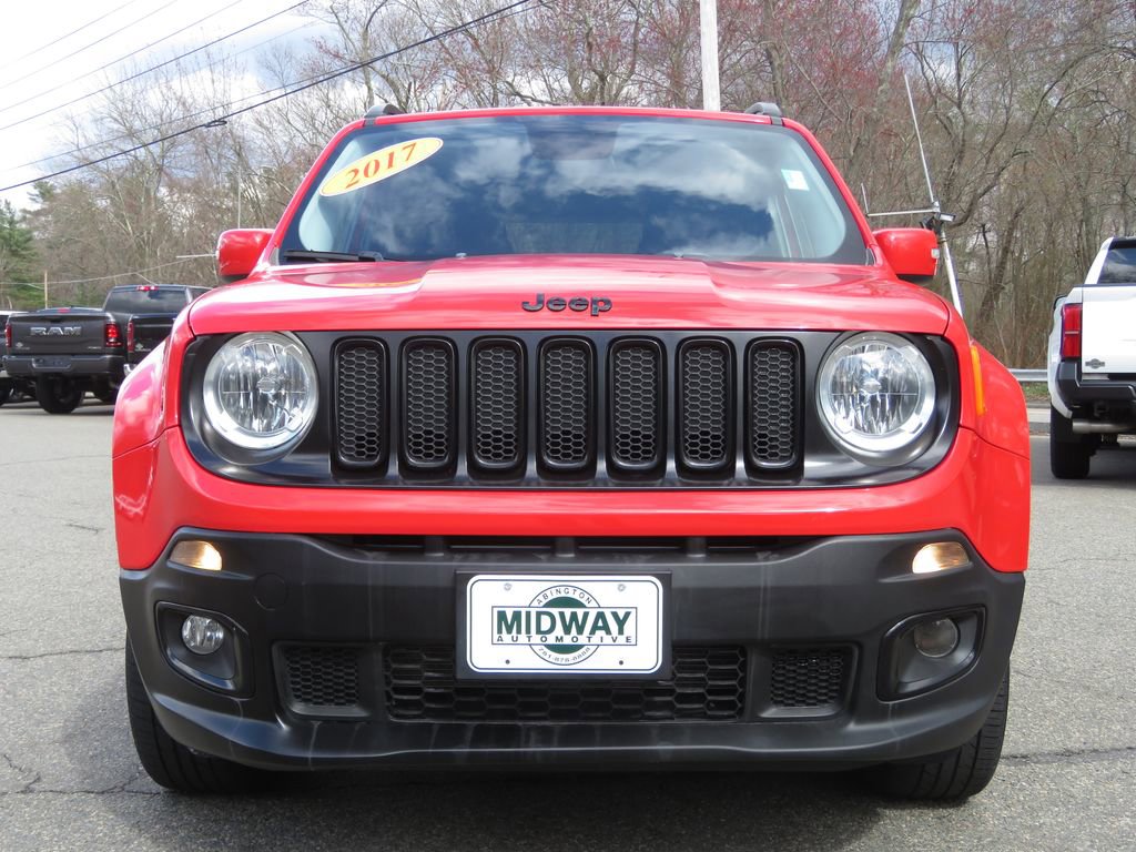 Used 2017 Jeep Renegade Altitude image 2