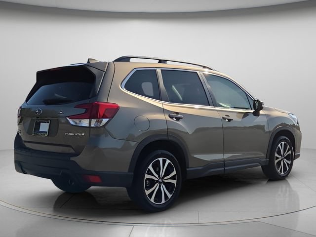 Used 2019 Subaru Forester Limited w/ Popular Package #3 AWD/4WD image 7