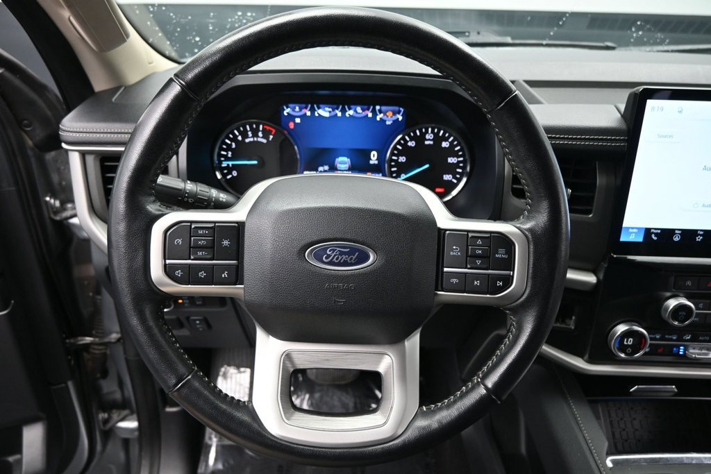Used 2024 Ford Expedition Max XLT AWD/4WD image 12