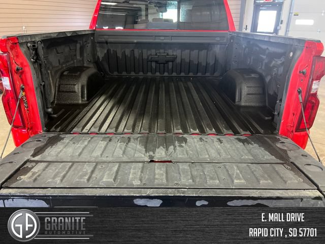 Used 2025 Chevrolet Silverado 1500 ZR2 w/ Technology Package AWD/4WD image 28