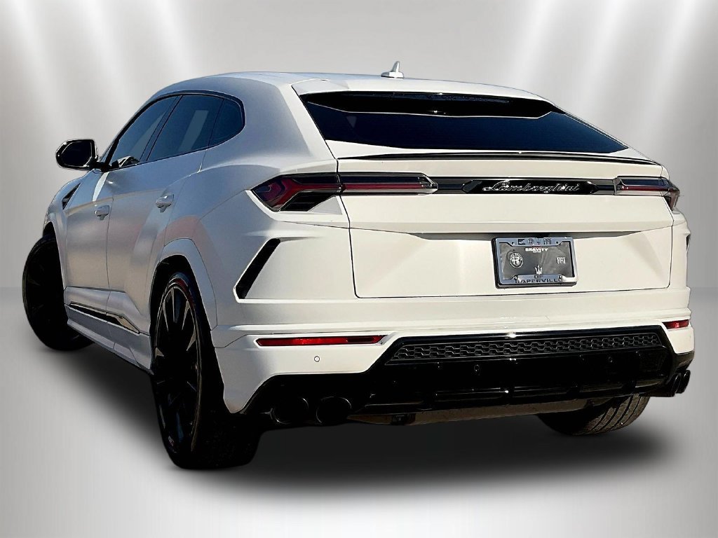 Used 2022 Lamborghini Urus AWD/4WD image 4