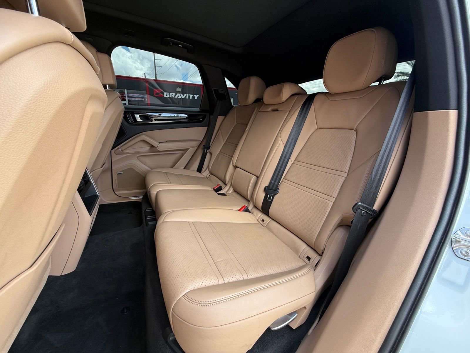 Used 2021 Porsche Cayenne S AWD/4WD image 21