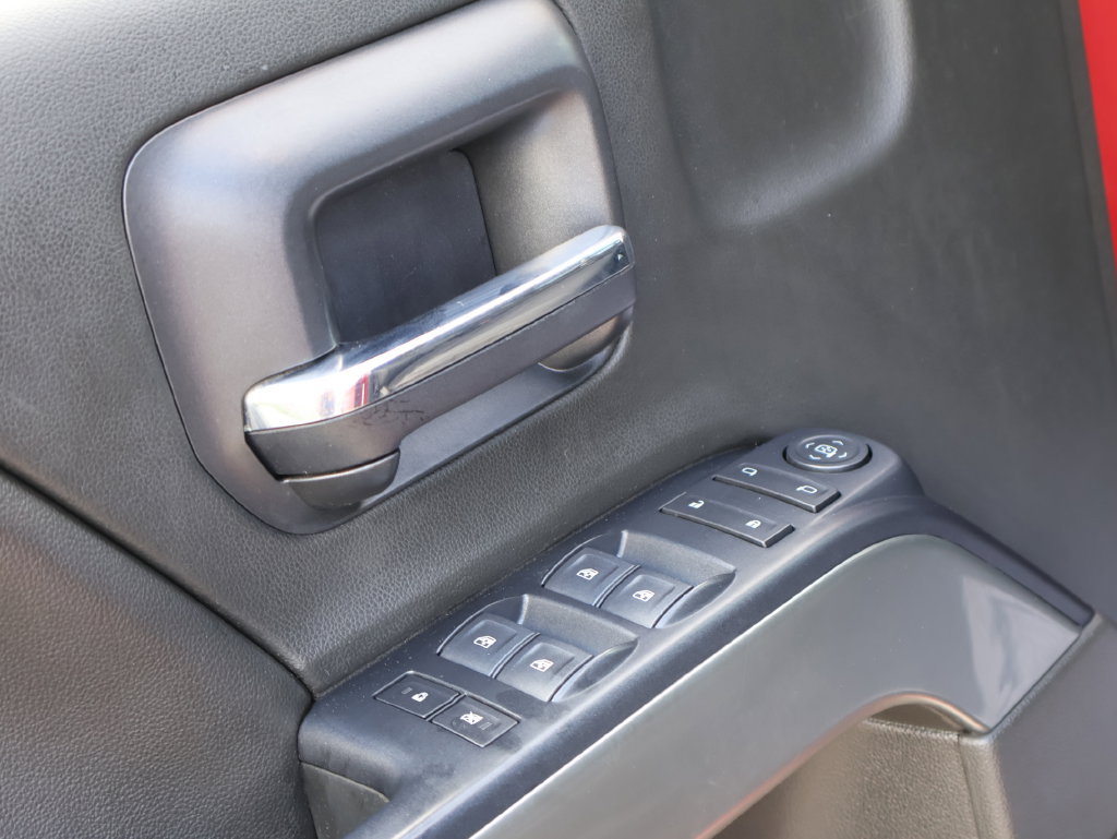 Used 2018 Chevrolet Silverado 1500 LT w/ All Star Edition AWD/4WD image 21