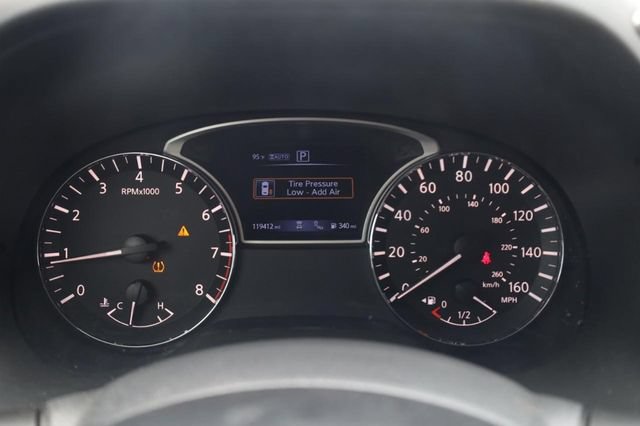 Used 2019 Nissan Pathfinder SV w/ SV All Weather Package AWD/4WD image 14