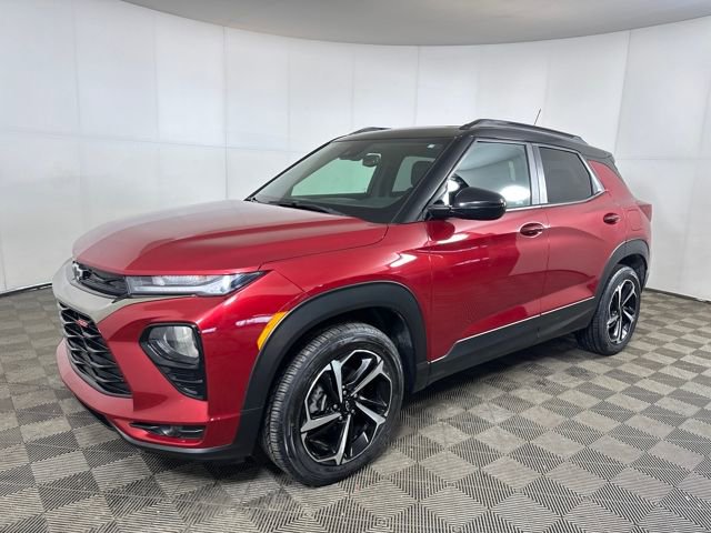 Used 2021 Chevrolet TrailBlazer RS w/ Sun and Liftgate Package image 7