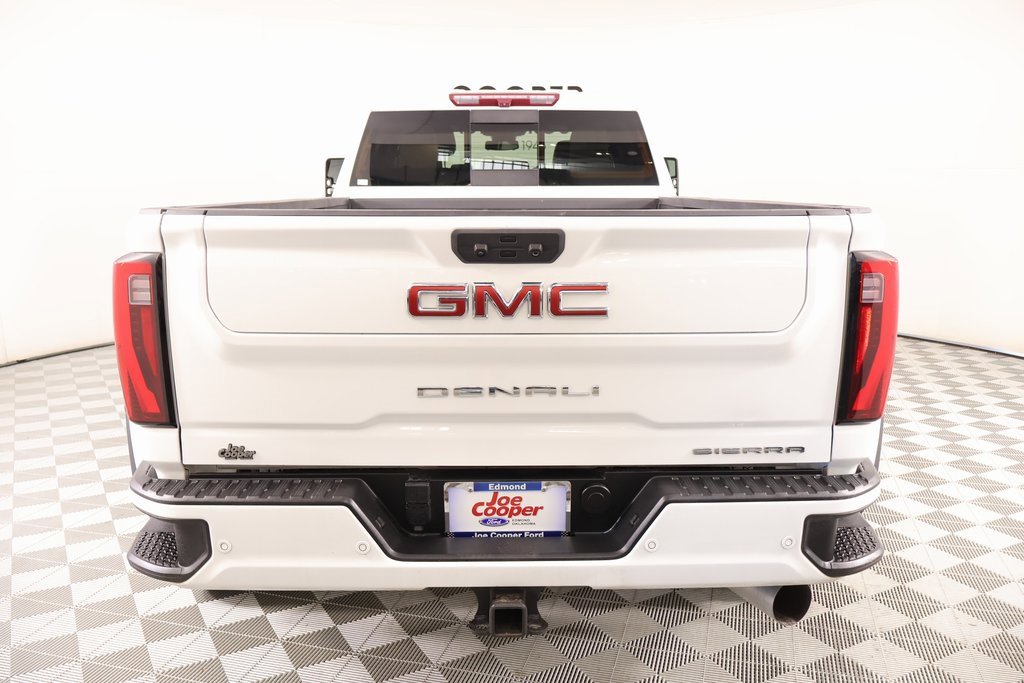 Used 2024 GMC Sierra 3500 Denali image 22
