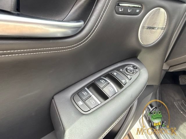 Used 2023 INFINITI QX55 Sensory w/ Lighting Package AWD/4WD image 10
