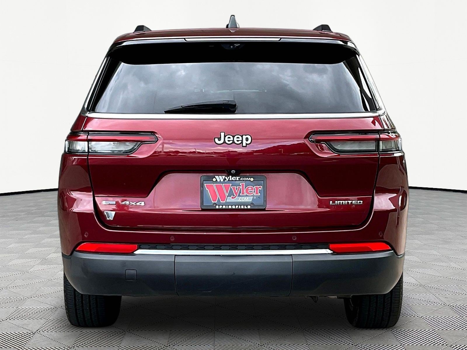 Used 2023 Jeep Grand Cherokee L Limited w/ Luxury Tech Group II AWD/4WD image 5