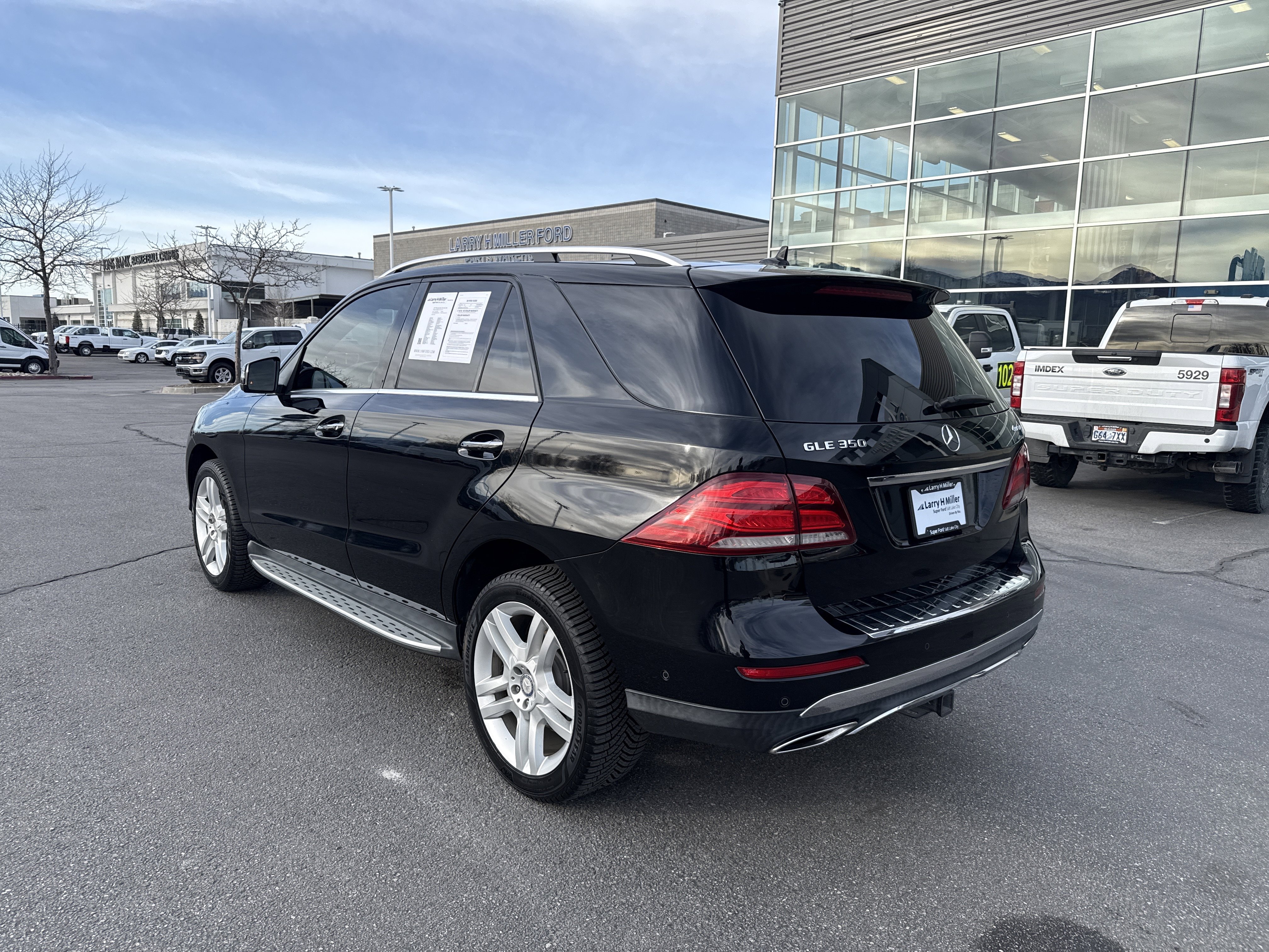 Used 2017 Mercedes-Benz GLE 350 4MATIC image 3