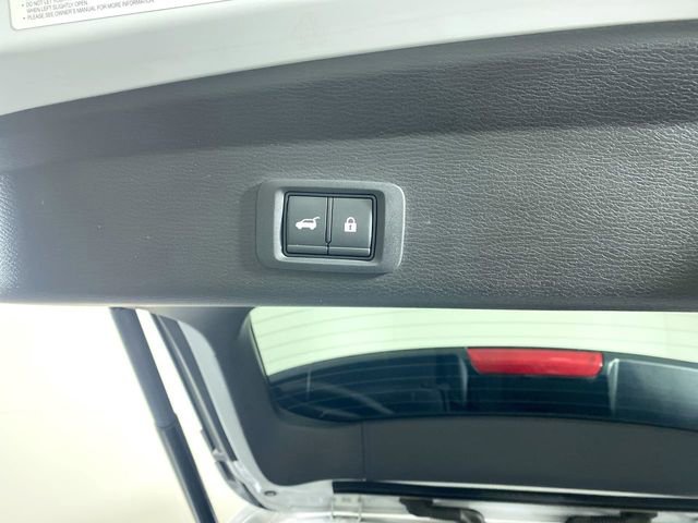 Used 2023 Mitsubishi Outlander SEL image 33