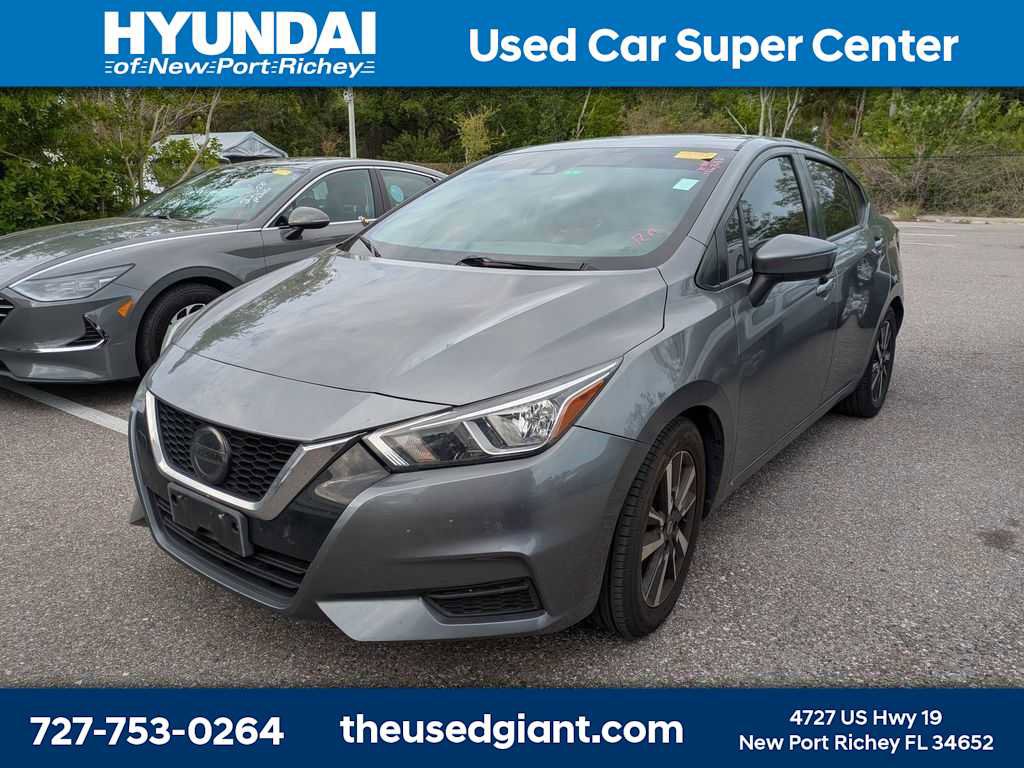 Used 2021 Nissan Versa SV image 1