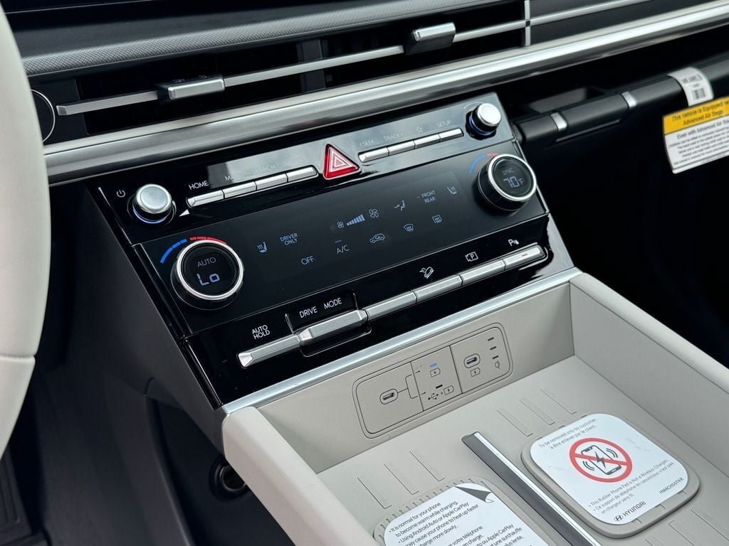 New 2027 Hyundai Santa Fe SEL FWD image 28