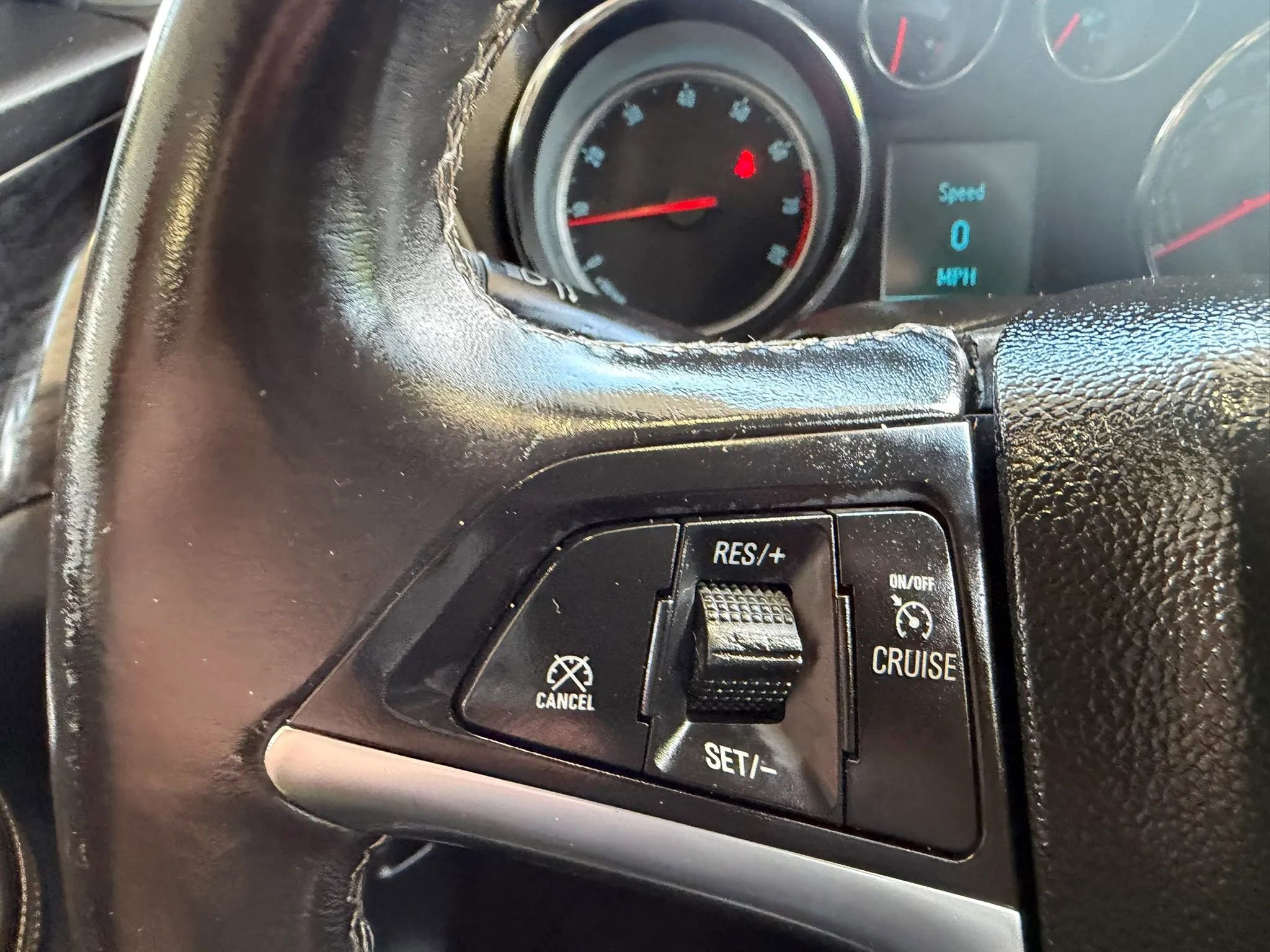 Used 2015 Buick Encore Convenience FWD image 13