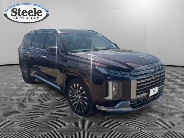 Used 2023 Hyundai Palisade Calligraphy image 3