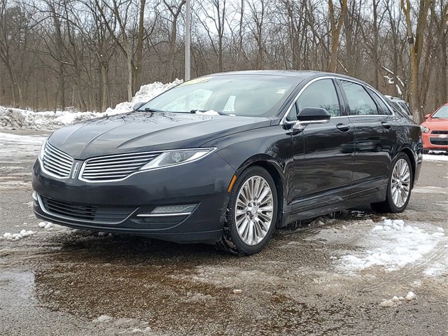 Used 2016 Lincoln MKZ AWD w/ Equipment Group 300A Reserve image 2