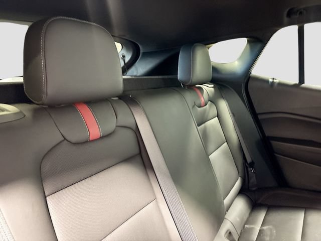 Used 2024 Chevrolet Trax RS w/ Sunroof Package FWD image 21