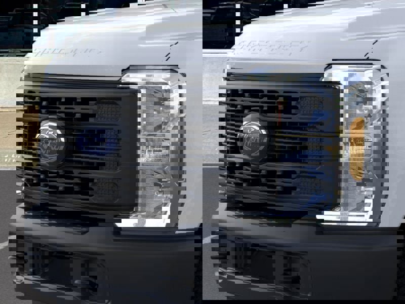 New 2026 Ford F350 4x4 Crew Cab Super Duty image 17