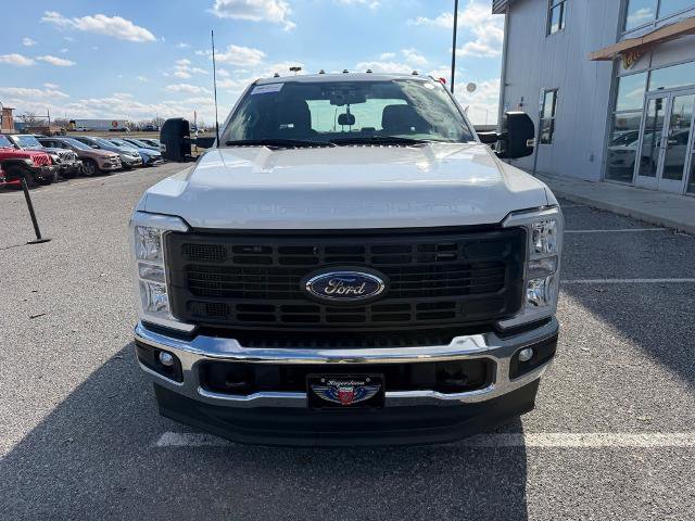 Certified 2024 Ford F250 XL w/ XL Chrome Package image 3