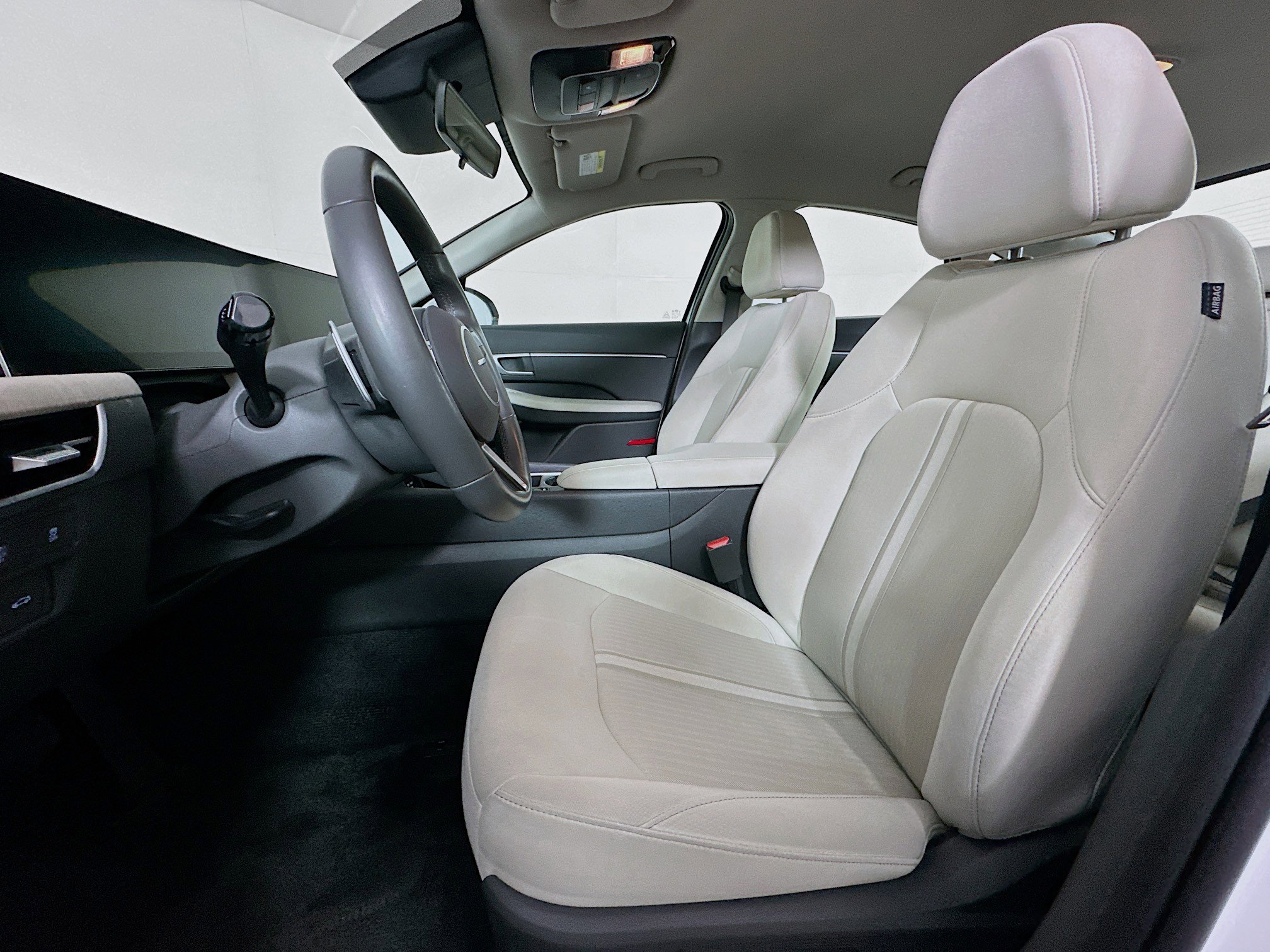 Used 2025 Hyundai Sonata SEL image 13