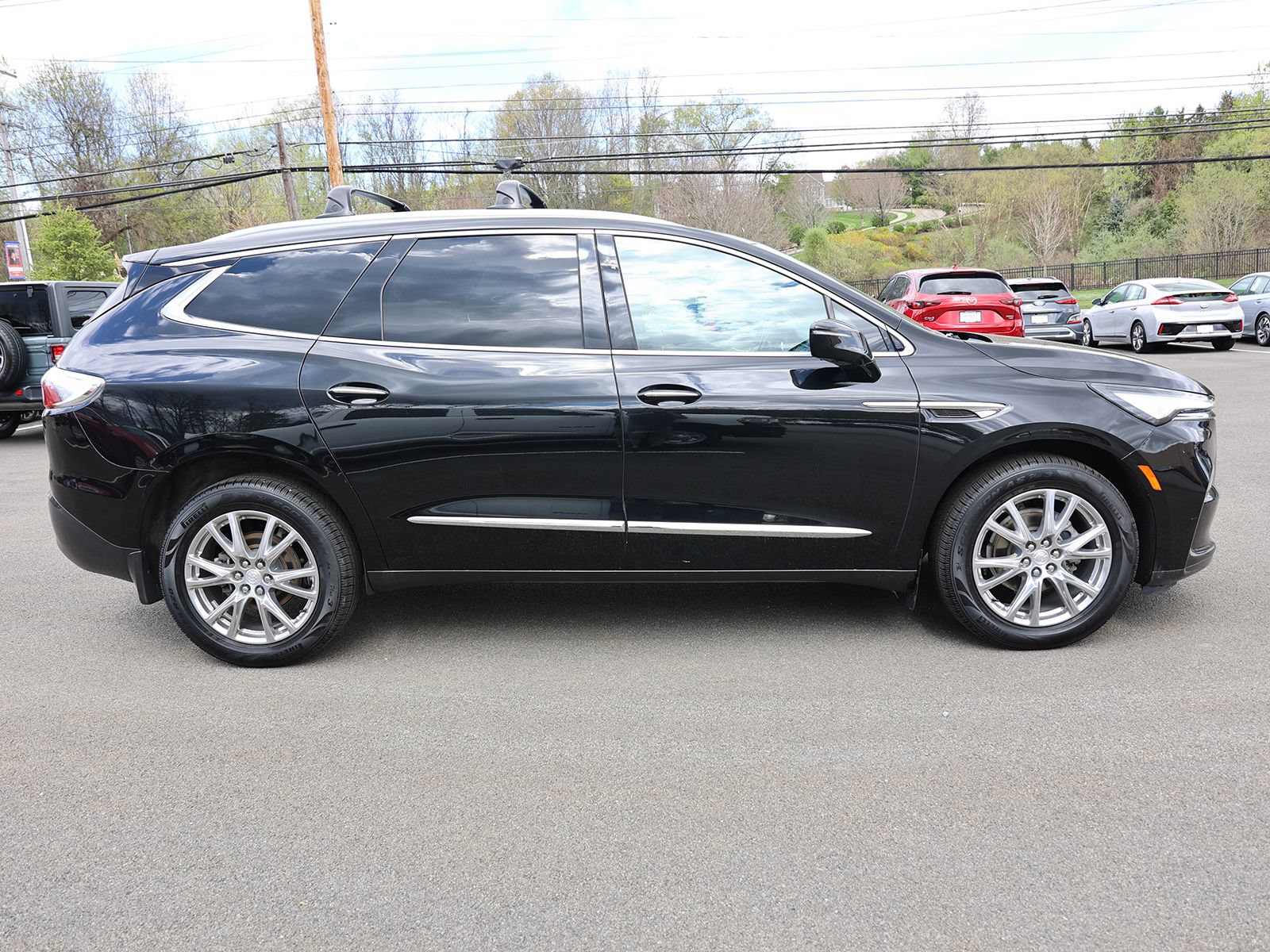 Used 2022 Buick Enclave Premium w/ Experience Buick Package AWD/4WD image 8