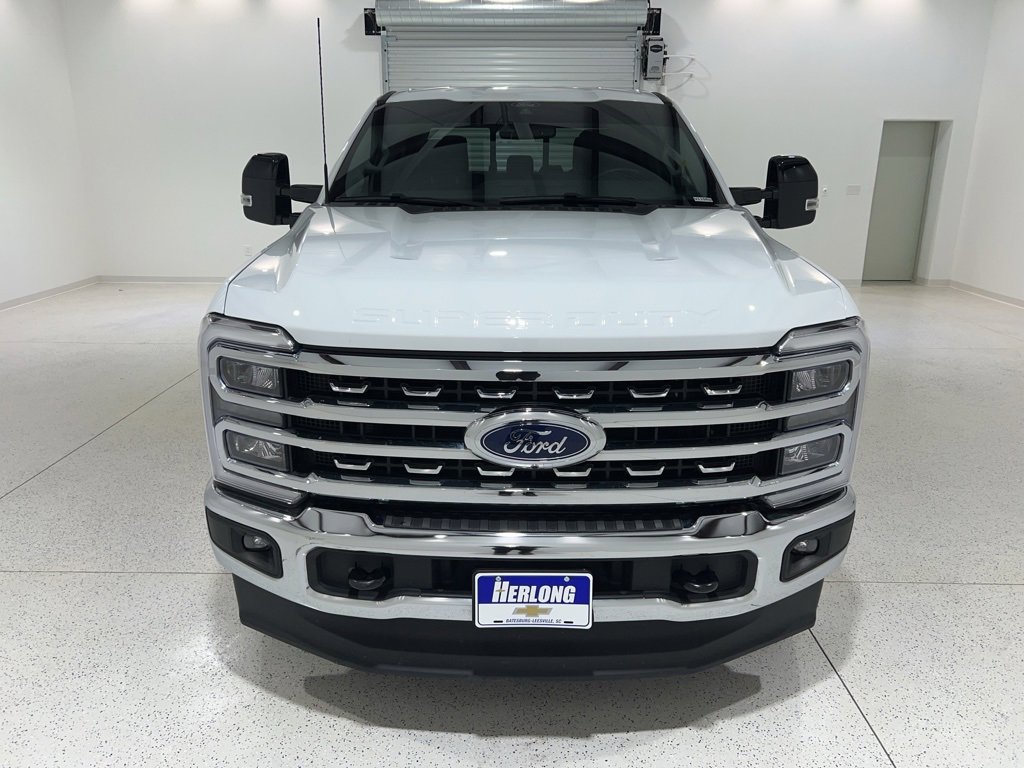 Used 2024 Ford F250 Lariat image 8