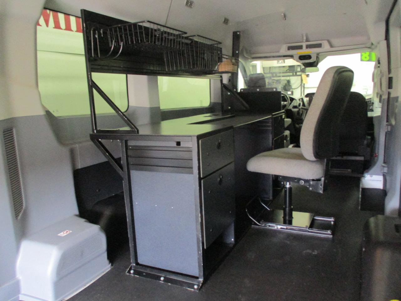 Used 2018 Ford Transit 150 XLT image 13