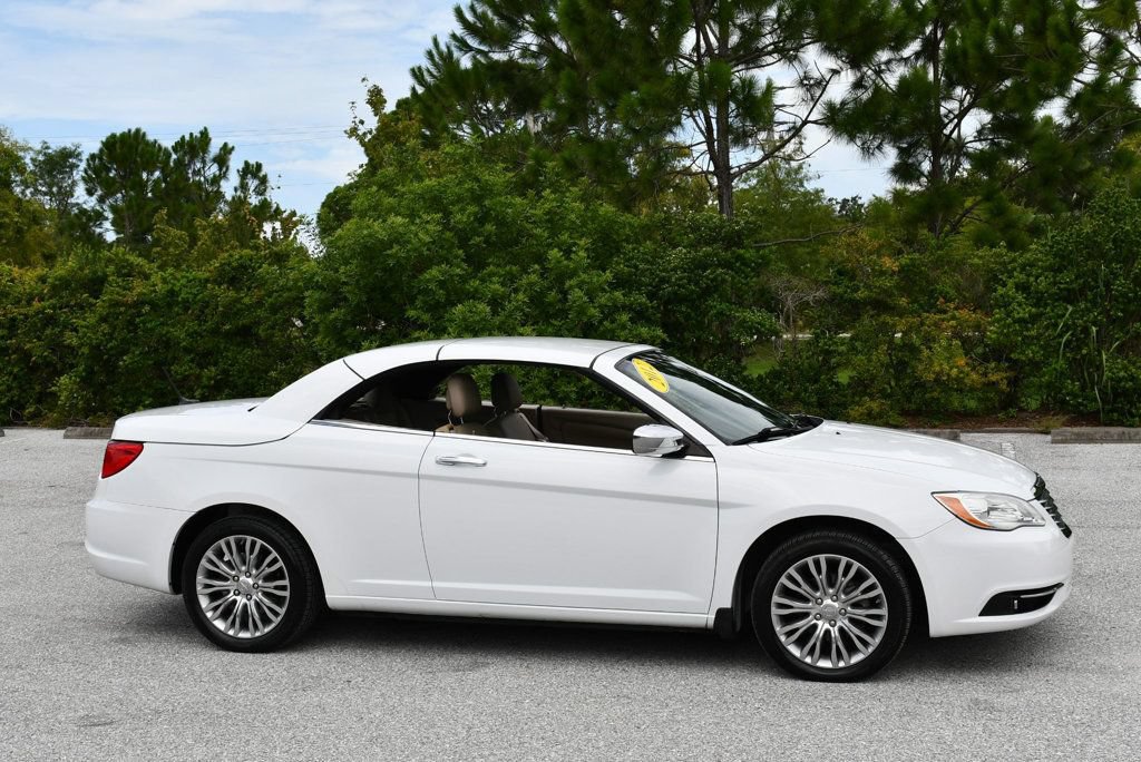 Used 2012 Chrysler 200 Limited FWD image 48
