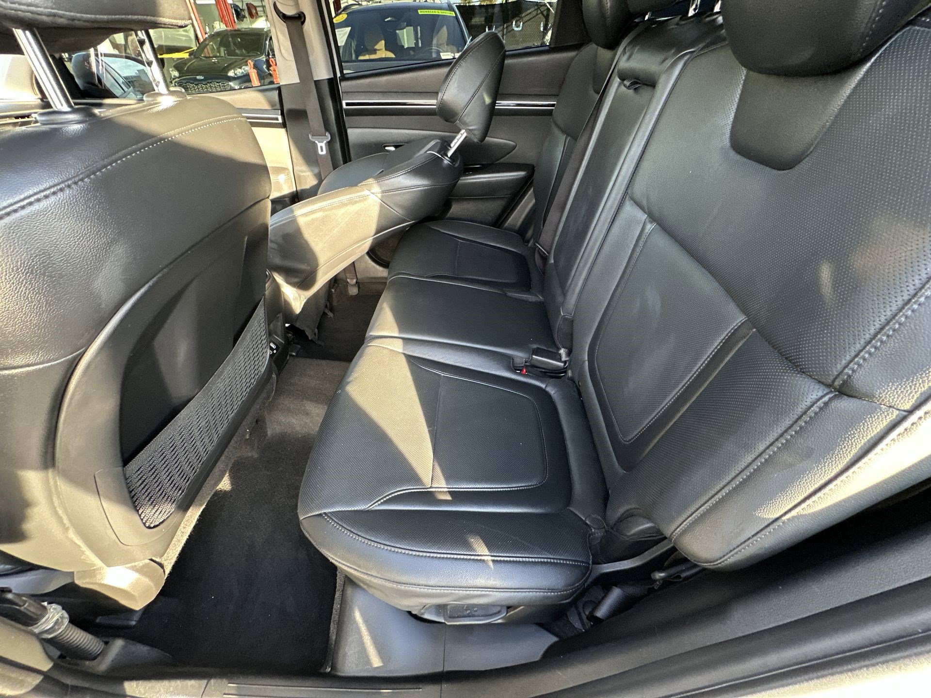 Used 2023 Hyundai Tucson Limited w/ Cargo Package image 27