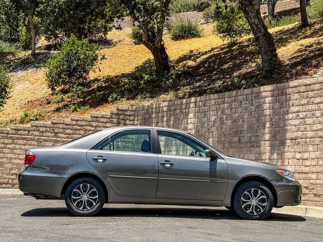 Used 2006 Toyota Camry LE FWD image 14