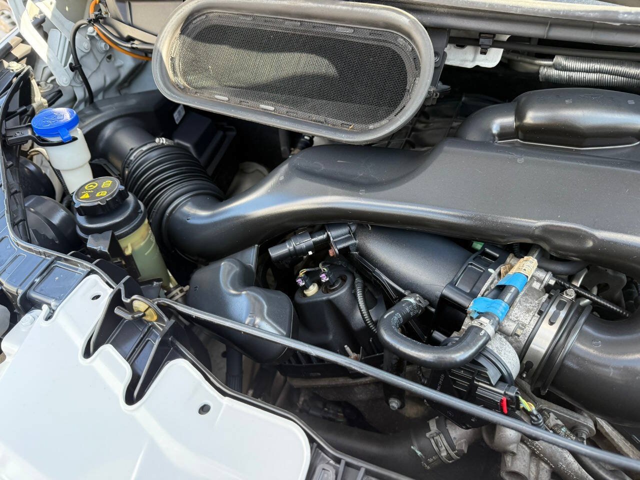 Used 2018 Ford Transit 250 148 Low Roof RWD image 19