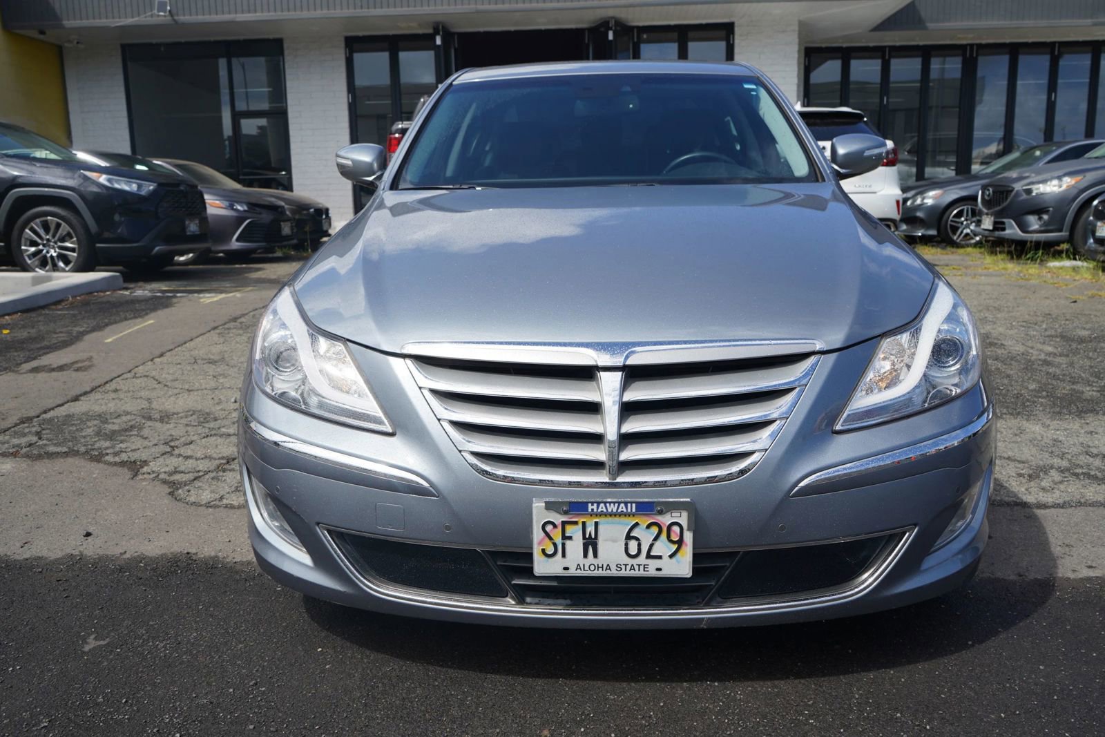 Used 2014 Hyundai Genesis 3.8 w/ Technology Package 03 RWD image 2