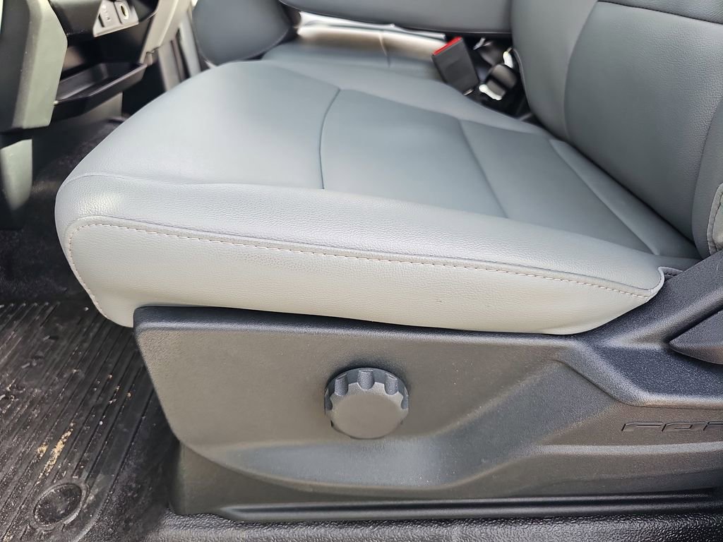 New 2026 Ford F350 XL image 28