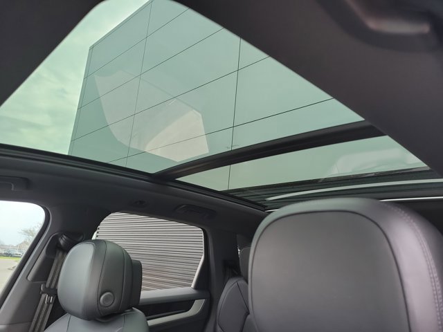 Certified 2024 Porsche Cayenne image 34