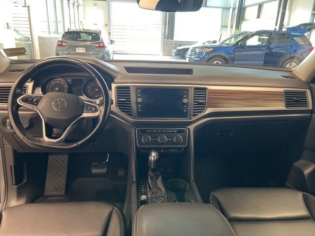 Used 2021 Volkswagen Atlas SE image 29