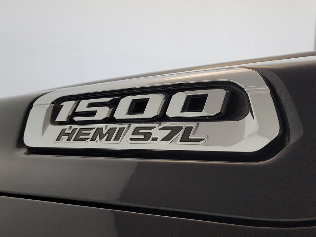 Used 2021 RAM 1500 Big Horn RWD image 8