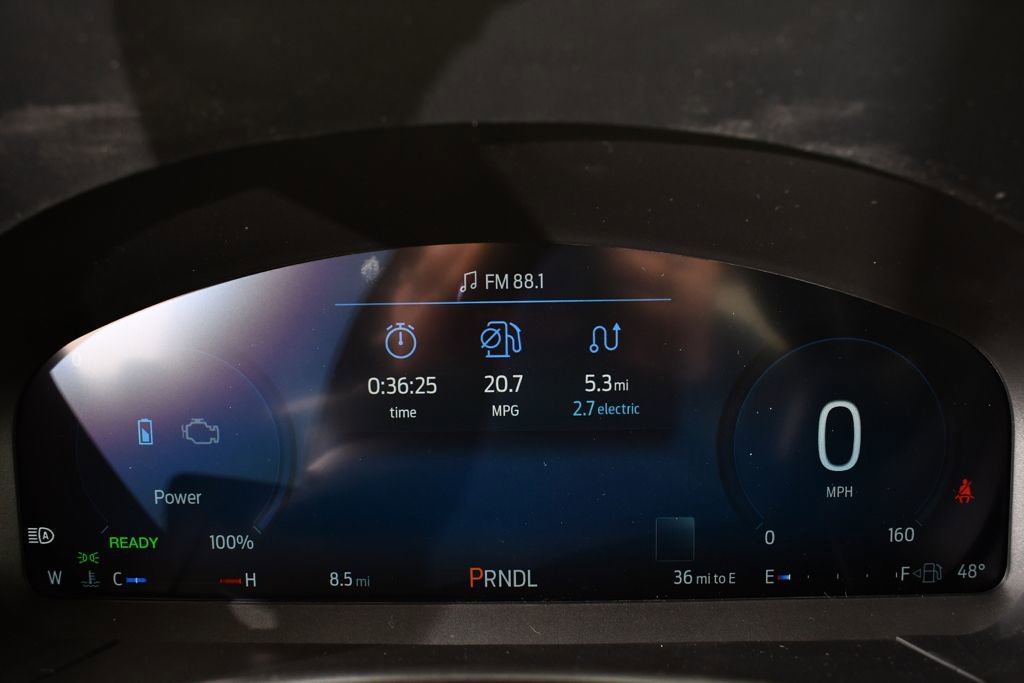 New 2026 Ford Escape ST-Line Select w/ Tech Pack #2 AWD/4WD image 26