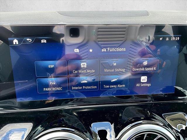 Used 2026 Mercedes-Benz GLA 250 4MATIC image 24
