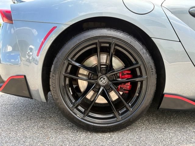 Used 2022 Toyota Supra Premium w/ Driver Assist Package RWD image 4