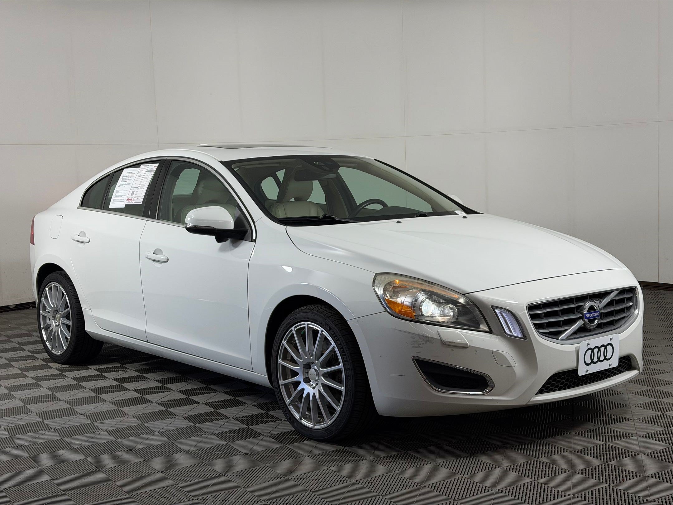 Used 2012 Volvo S60 T6 AWD/4WD image 7