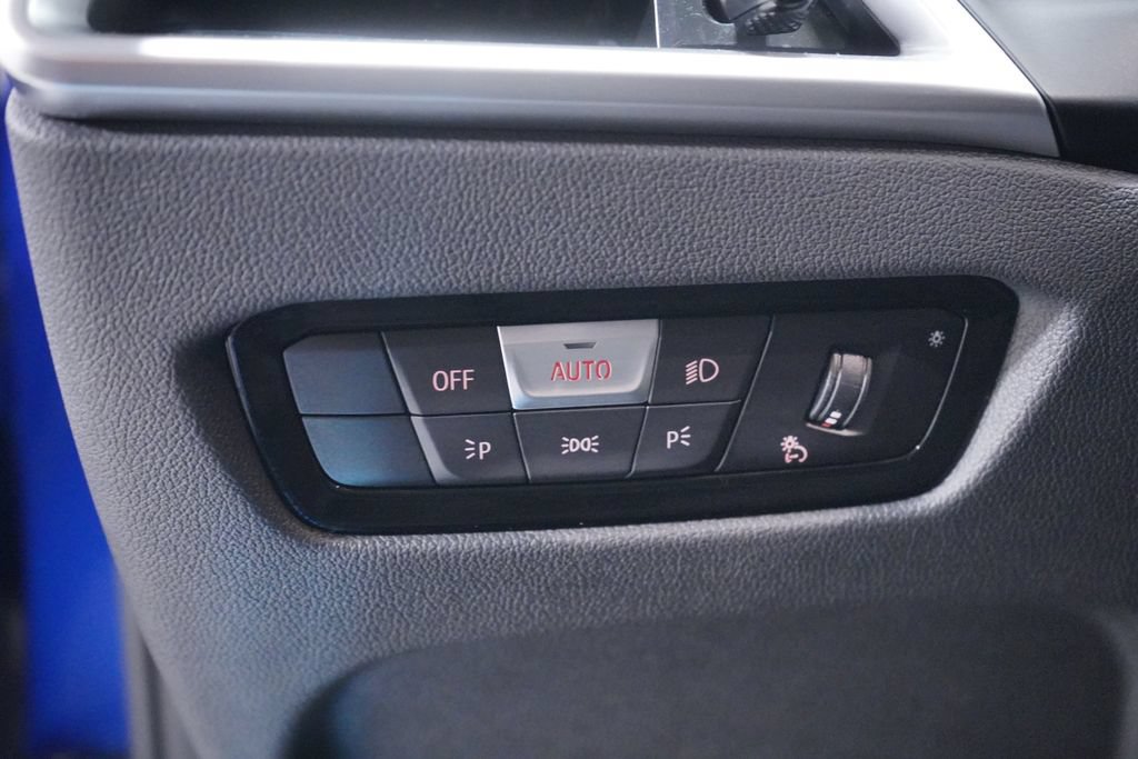 Used 2026 BMW 430i Coupe w/ M Sport Package RWD image 19