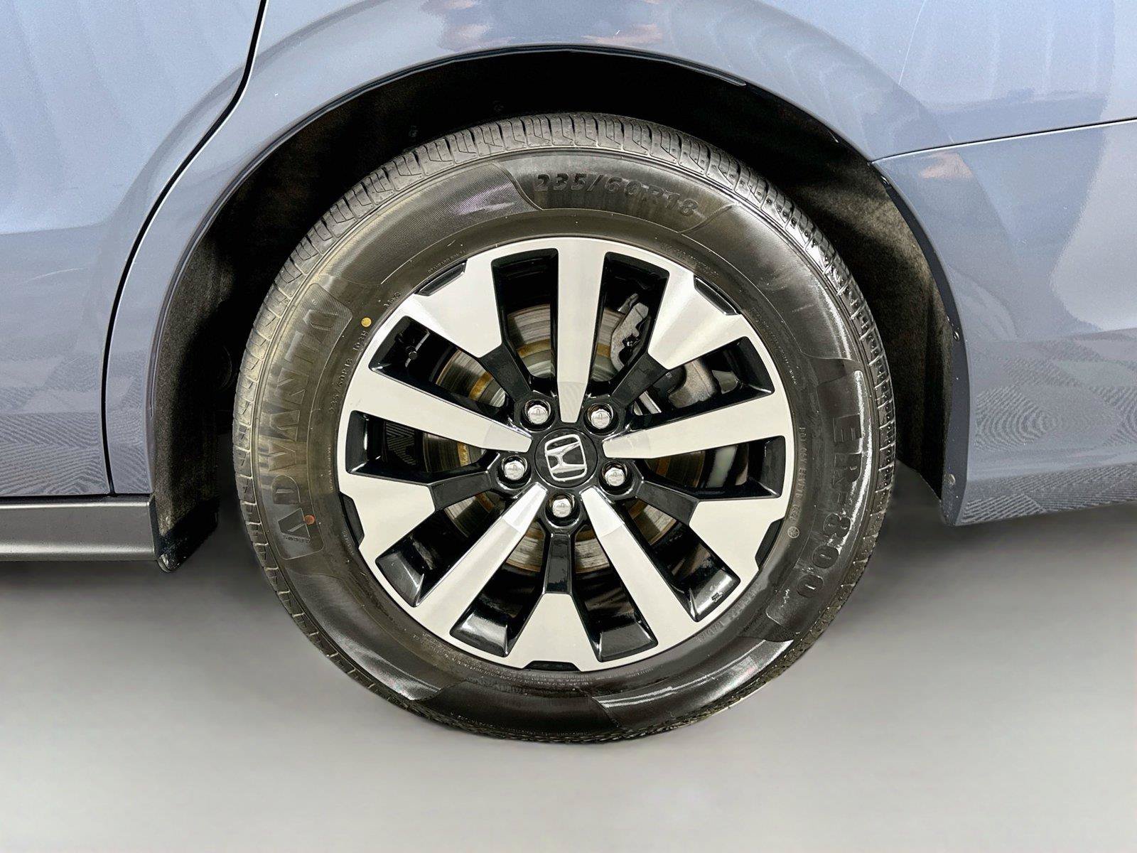 Certified 2025 Honda Odyssey EX-L image 31